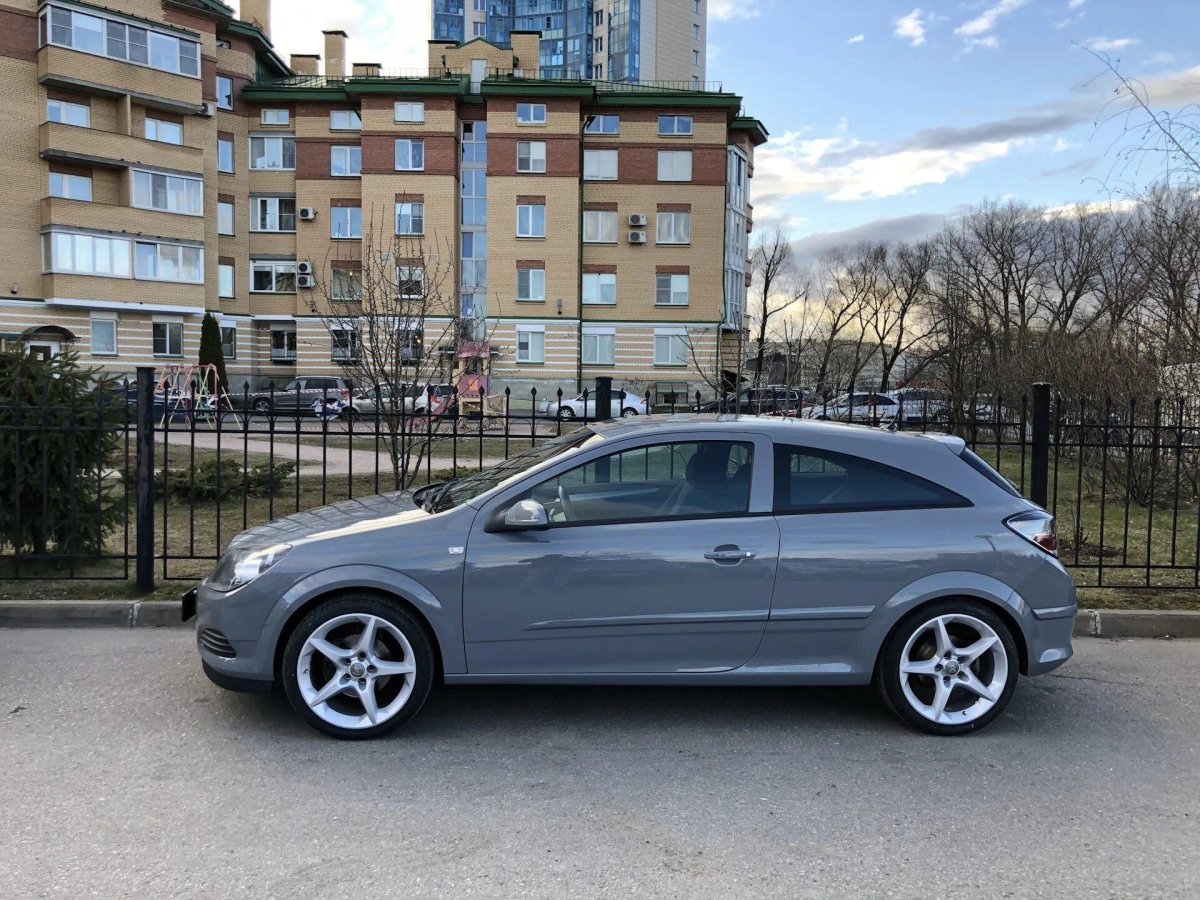 Opel Astra h r18