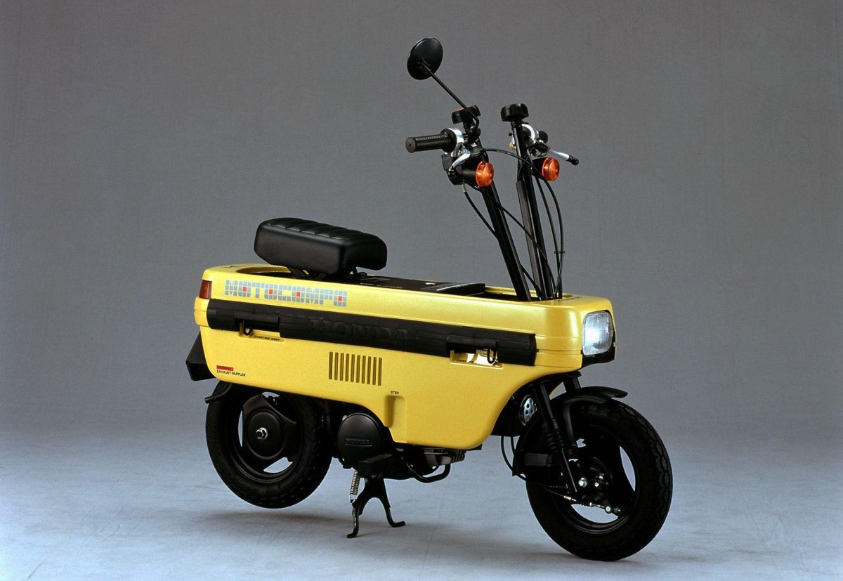 Мопед Honda Motocompo
