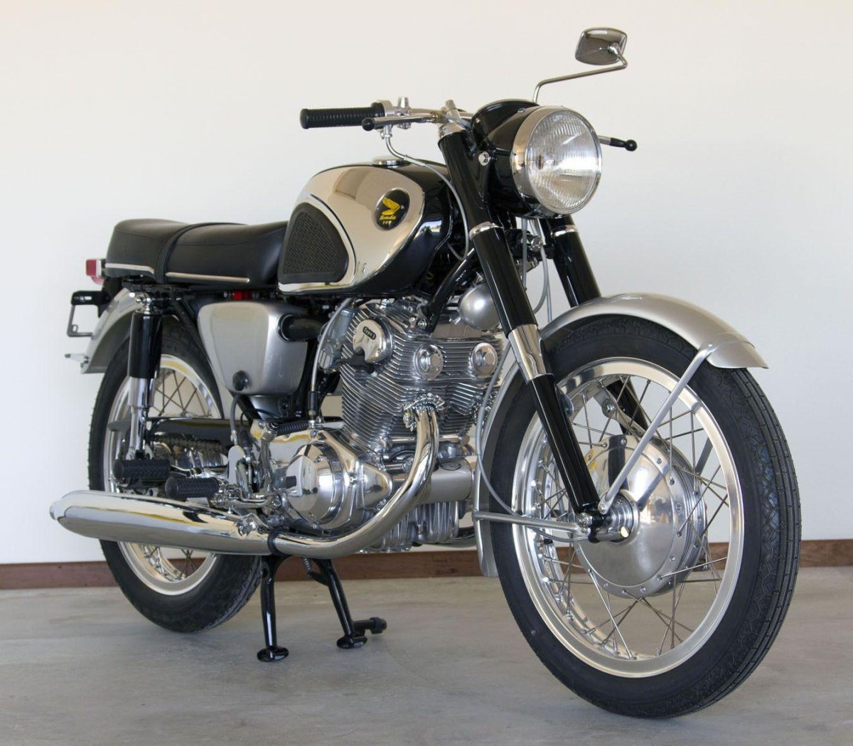 Honda cb77 super Hawk