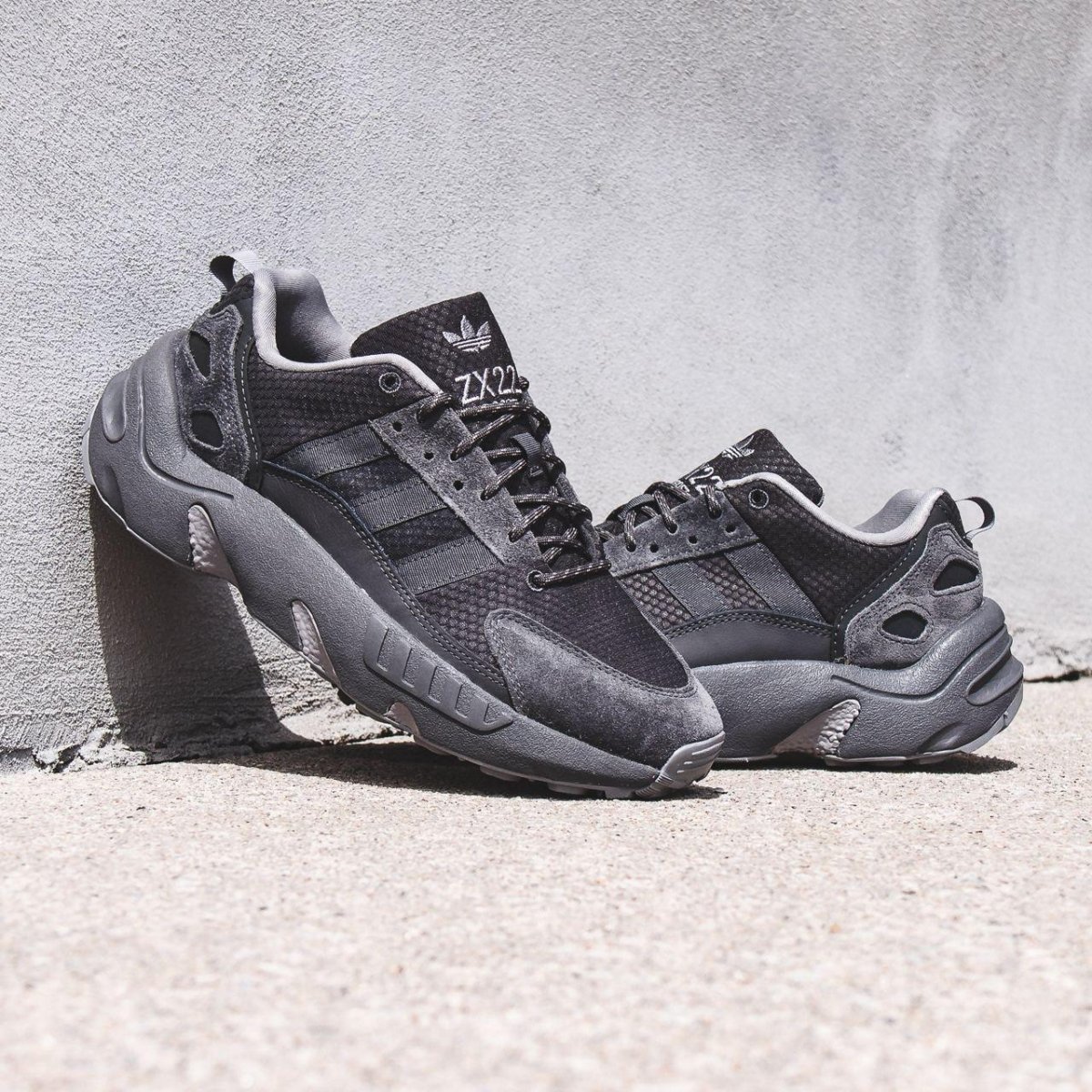 Адидас ZX 22 Boost