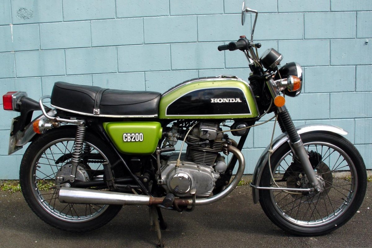 Honda CB 200