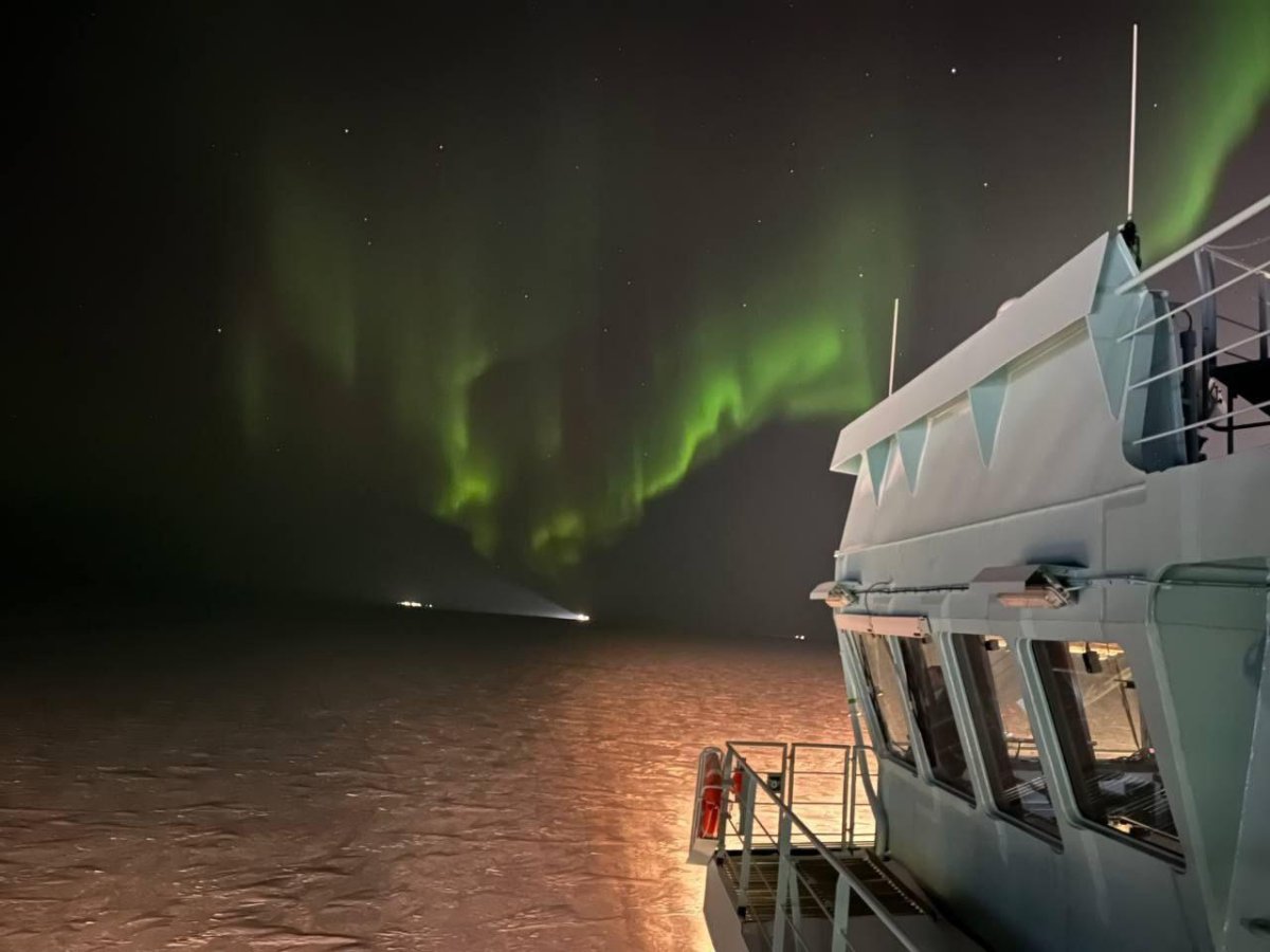 Ледокол Вайгач