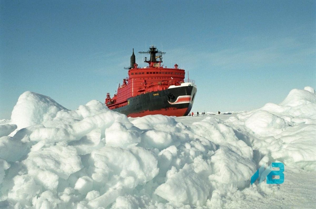 Северный Ледовитый океан ледокол России