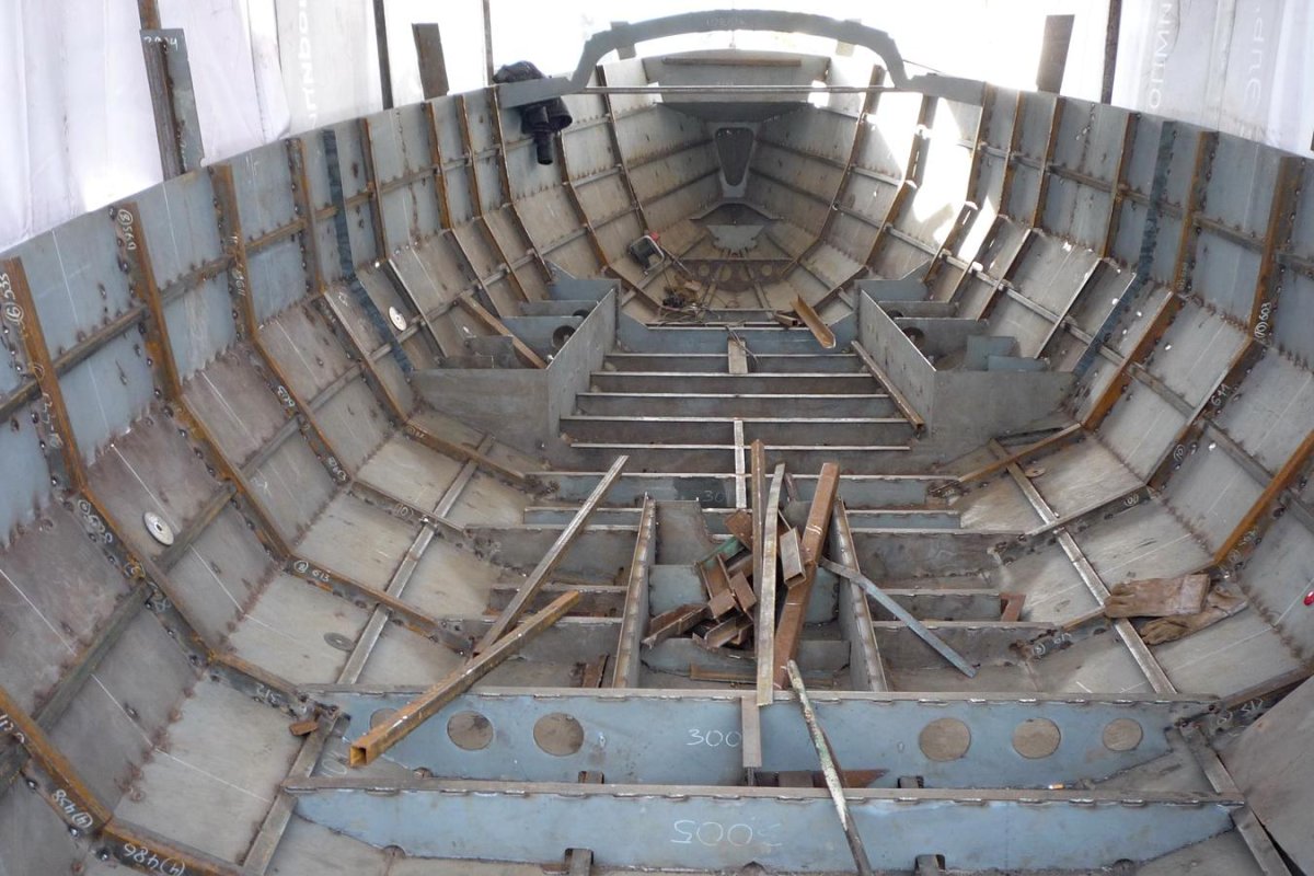 Корпус яхты