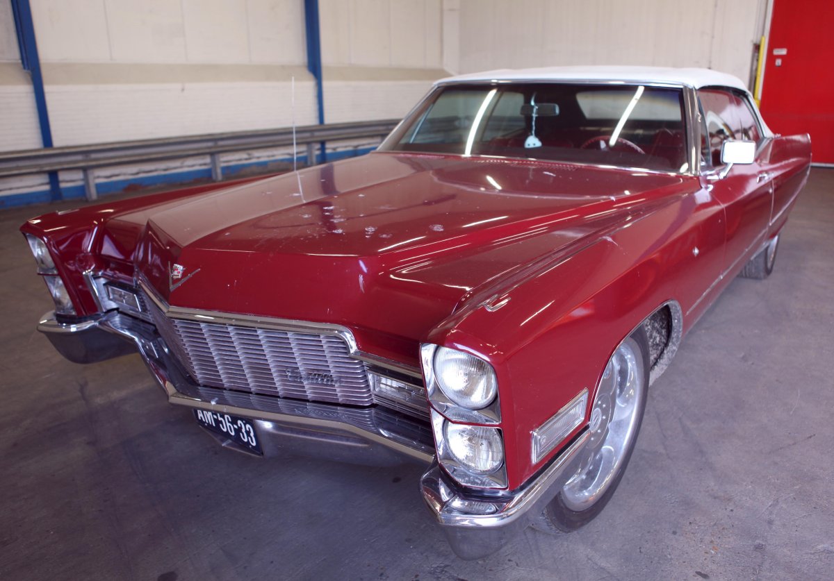 Кадиллак Девиль 1965-1970