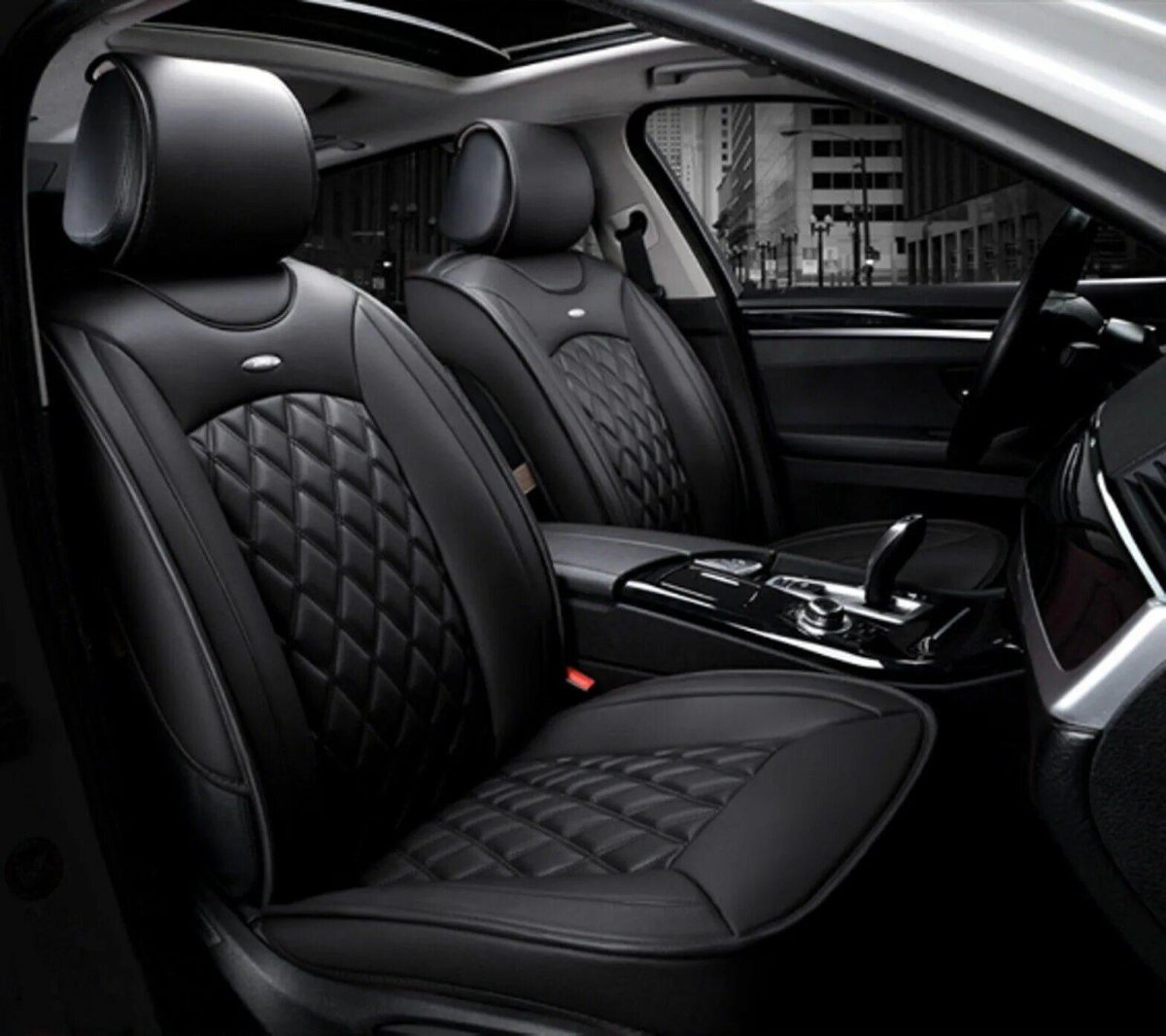 Роскошный салон автомобиля