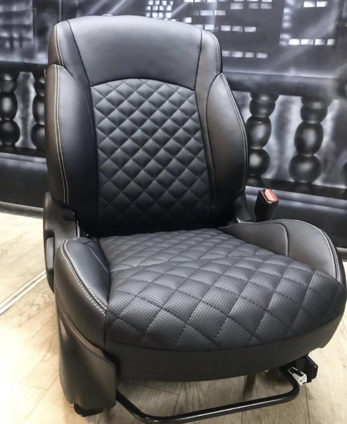 Обшивка сидений