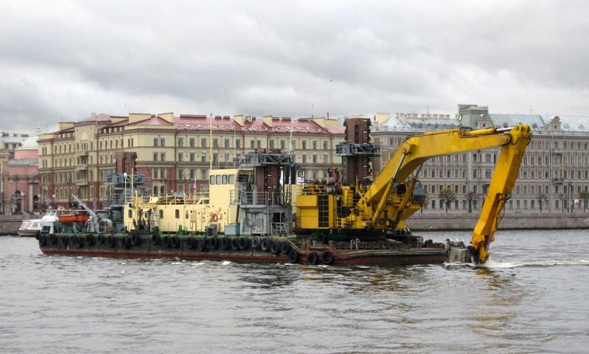 Земснаряд Бастион