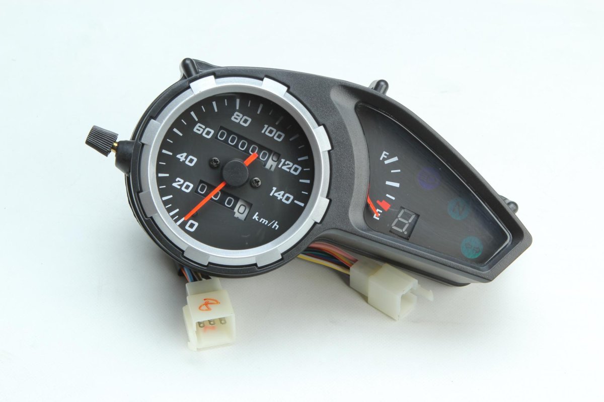 Avantis mt250 приборная панель