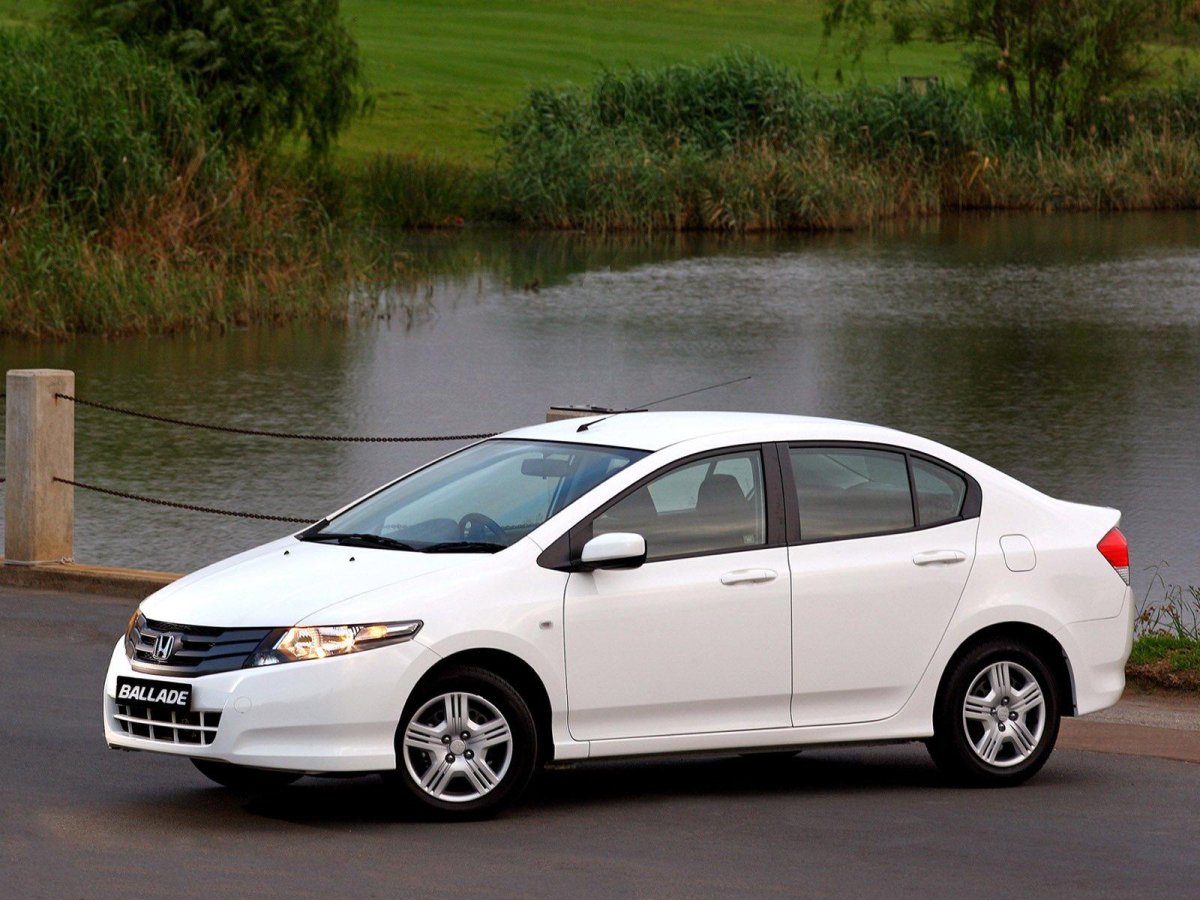 Хонда Баллада