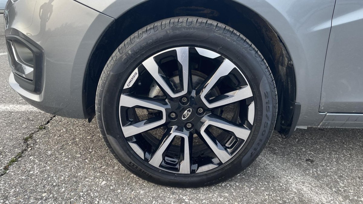 Веста на дисках 2023