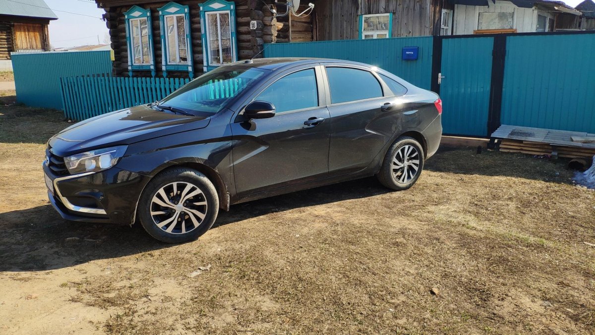 Лада Веста св диски r16