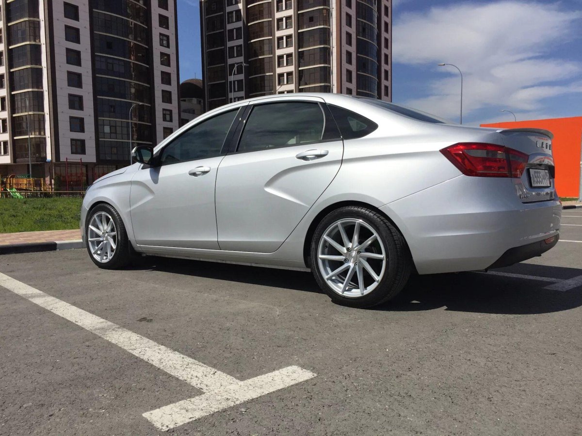 Лада Веста седан диски r16