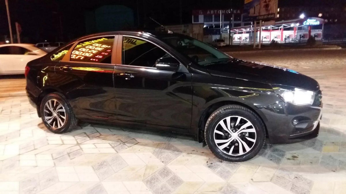 Литой диск Феникс r16 Веста