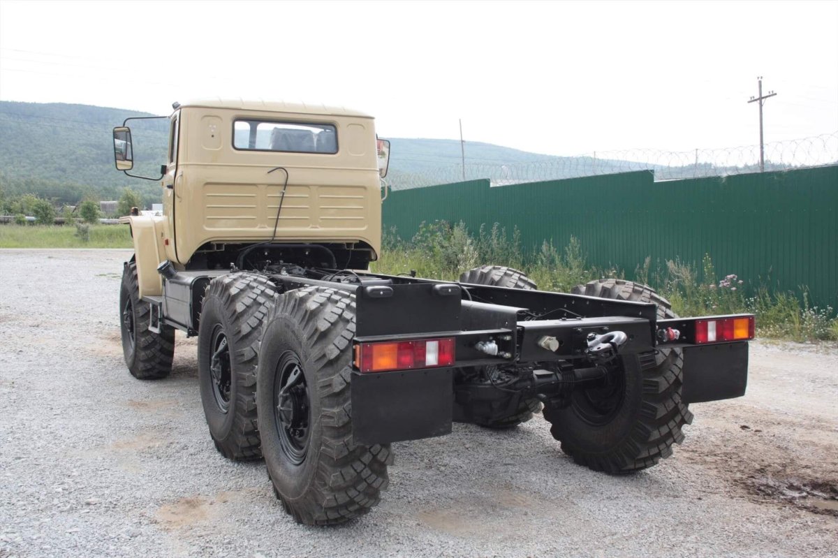 Шасси Урал 5557