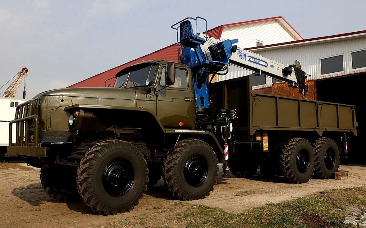 Урал-4320 8x8