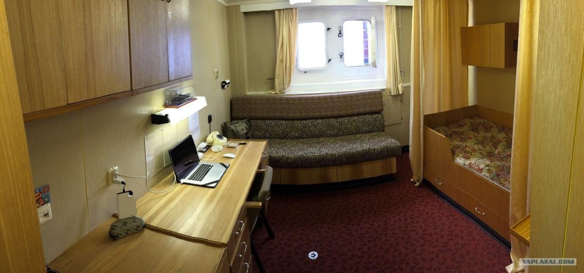 Ледокол Таймыр каюта