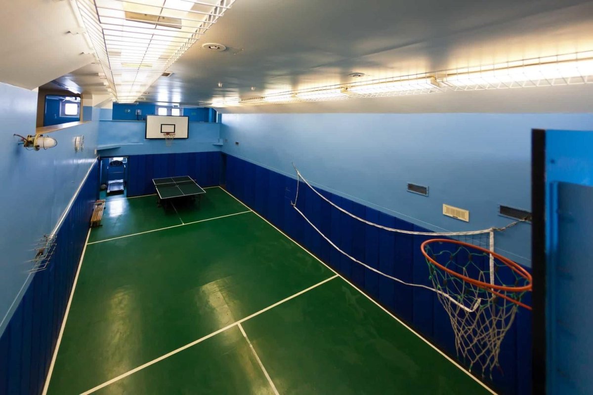 Ледокол 50 лет Победы бассейн