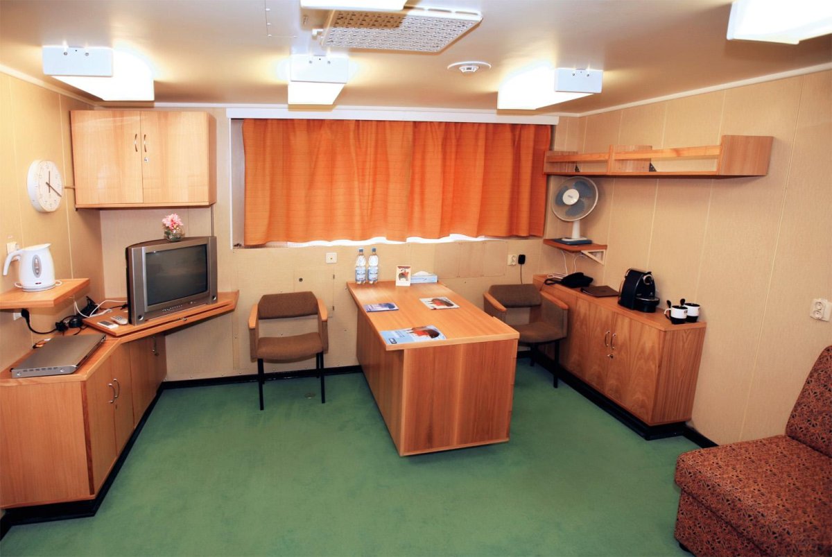 Ледокол 50 лет Победы каюты