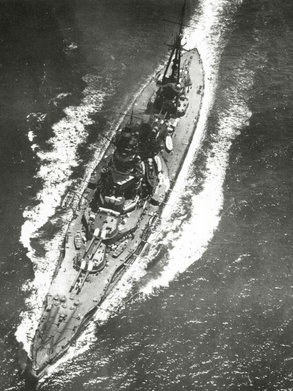 Японский линкор «Исэ»