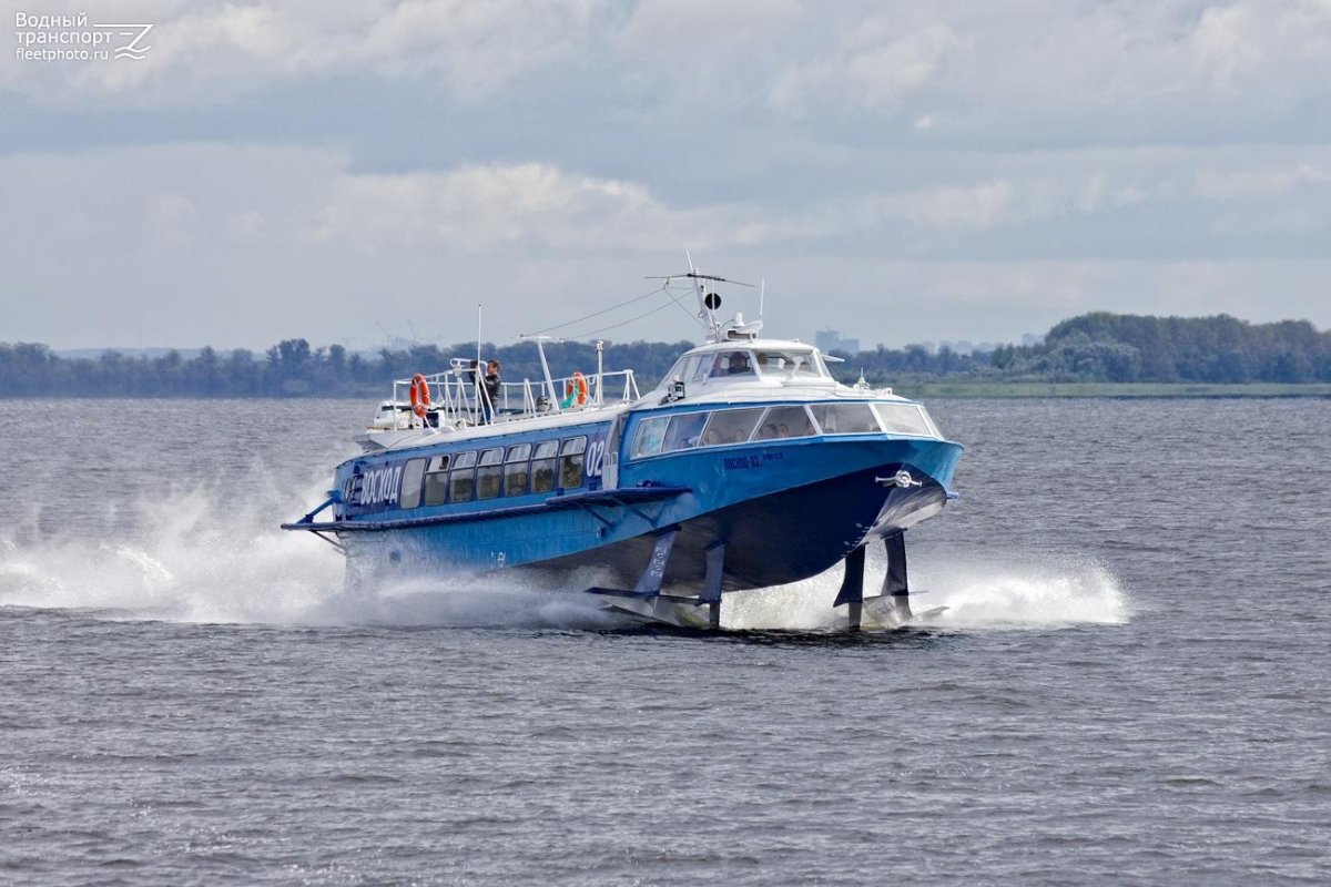 Судно Восход Самара