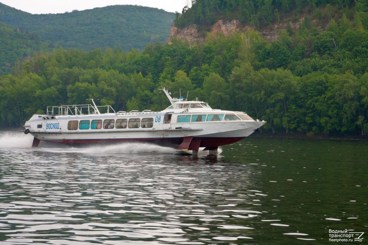 Судно Восход Самара