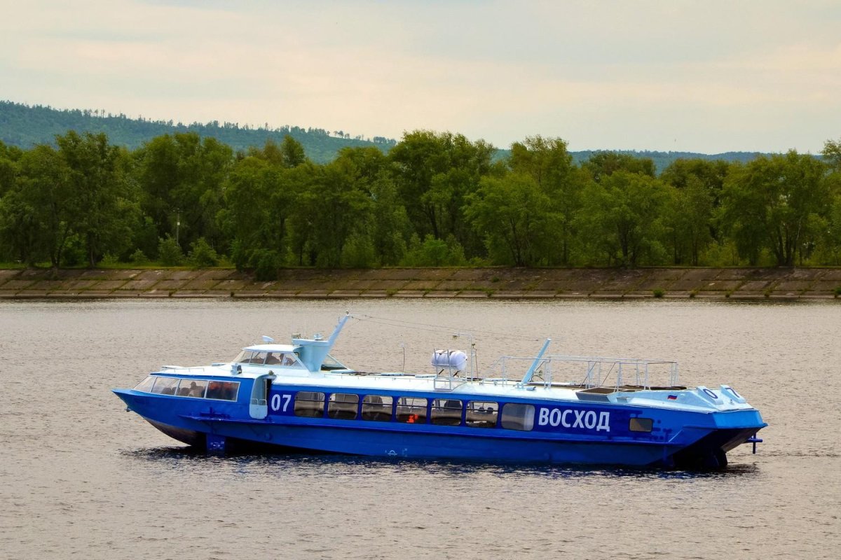 Теплоход Восход 61