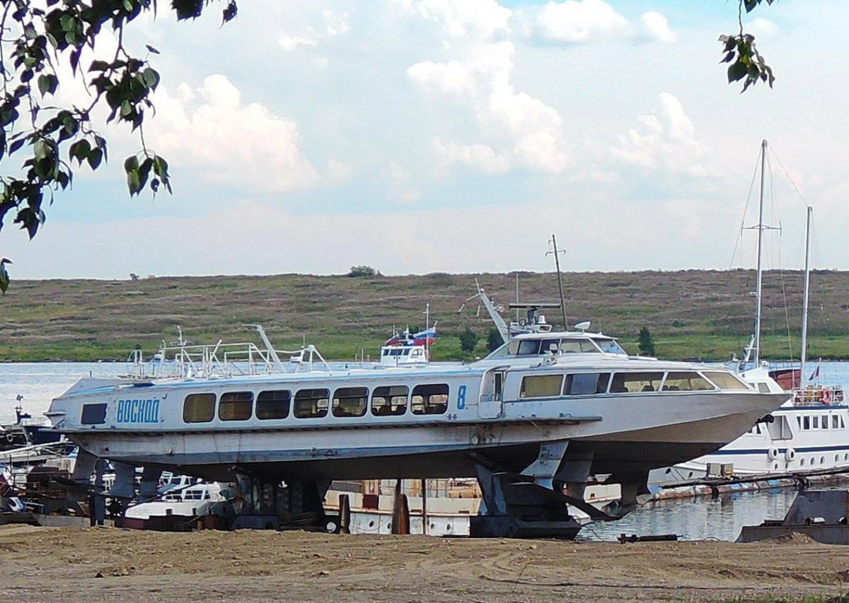 Восход 71 теплоход