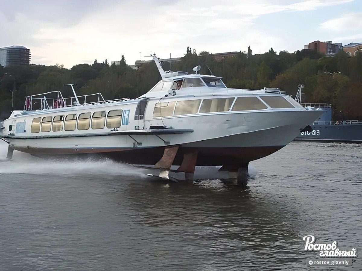 Восход катер на подводных крыльях