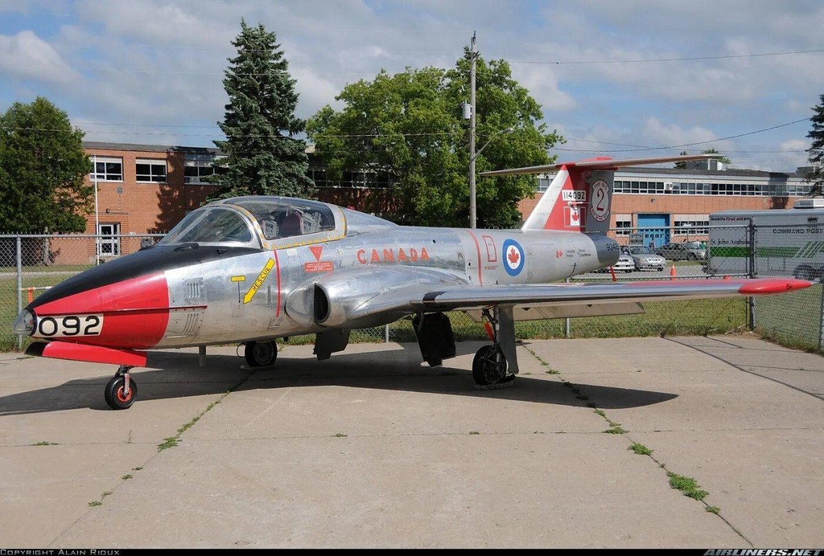 Canadair CT-114 Tutor