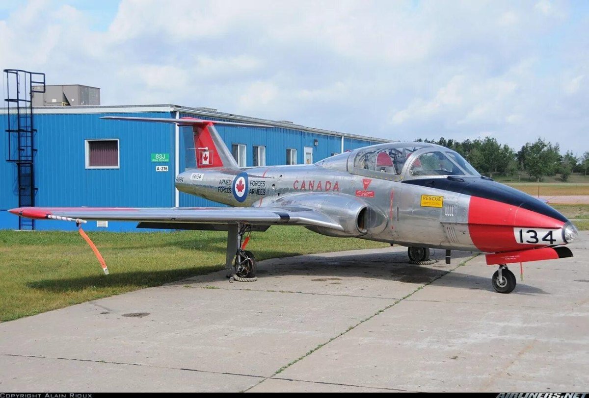 Canadair CT-114 Tutor