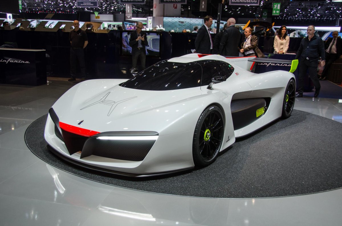 Pininfarina h2 Speed