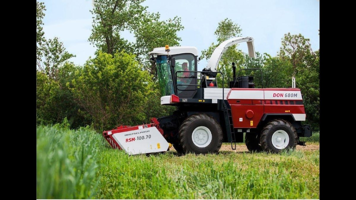 Кормоуборочный комбайн Дон 680