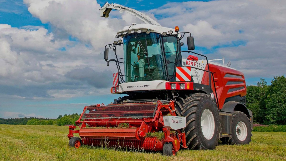 Кормоуборочный комбайн f2650 Ростсельмаш