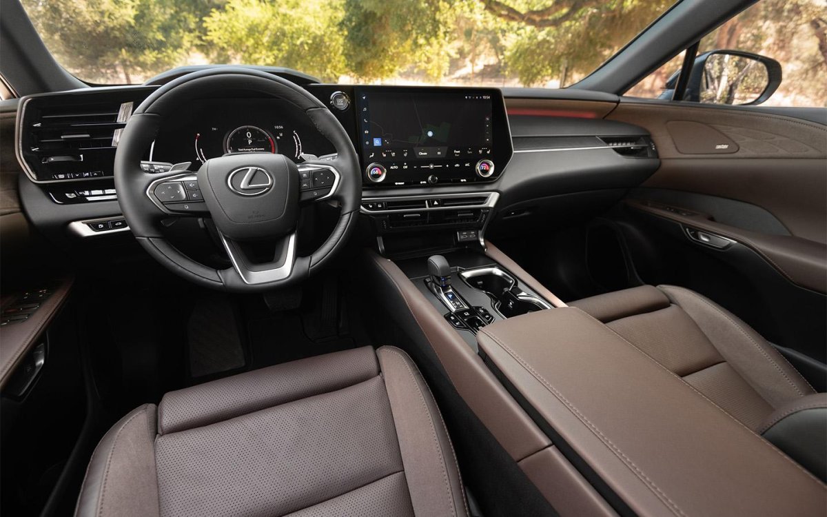 Lexus RX 2023 Interior