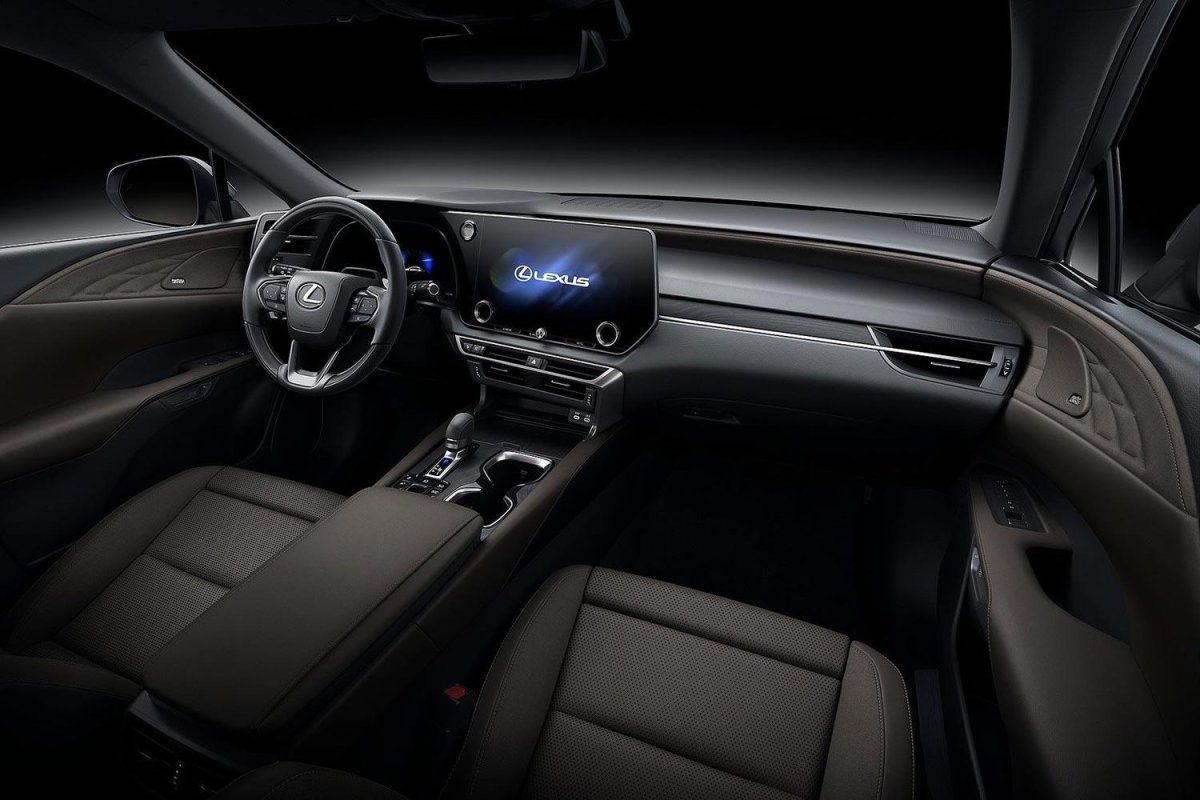 Лексус RX 2022 салон
