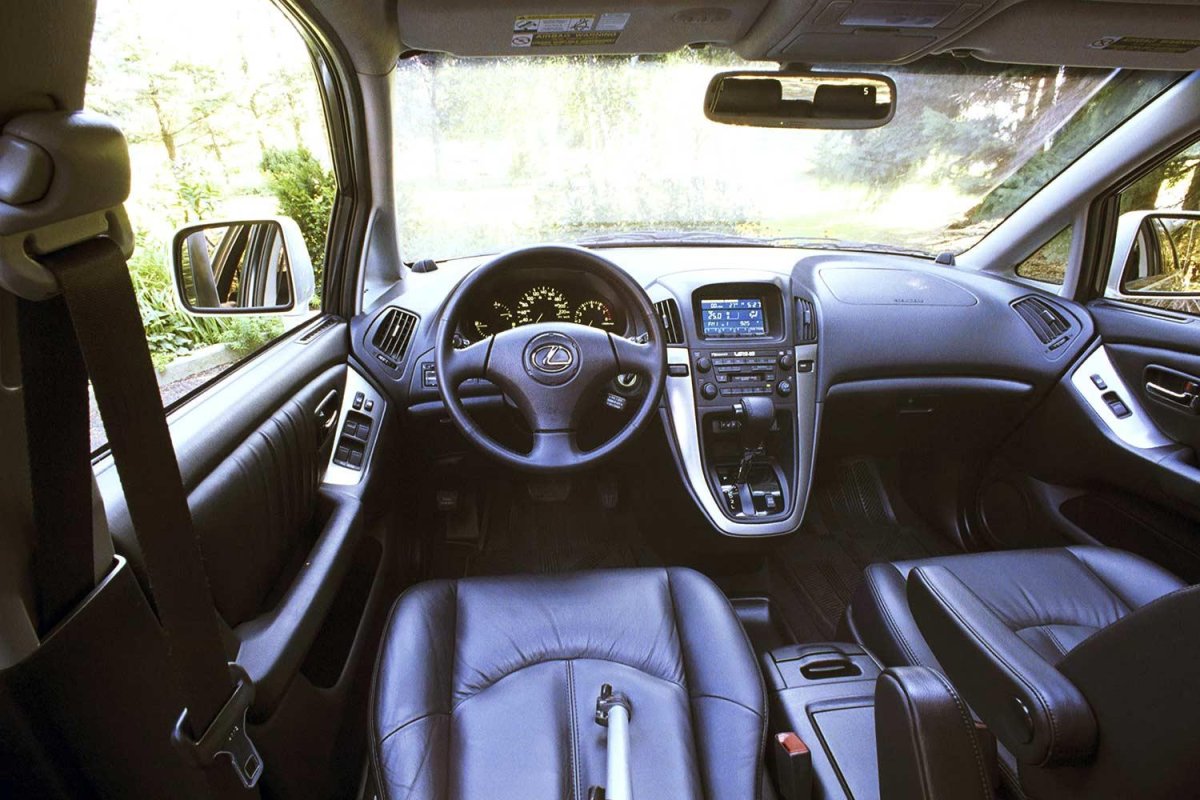 Lexus rx300 салон
