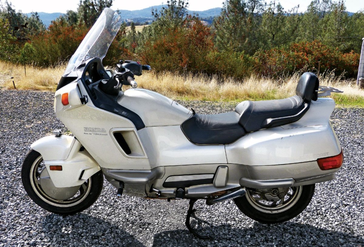 Honda Pacific Coast 800