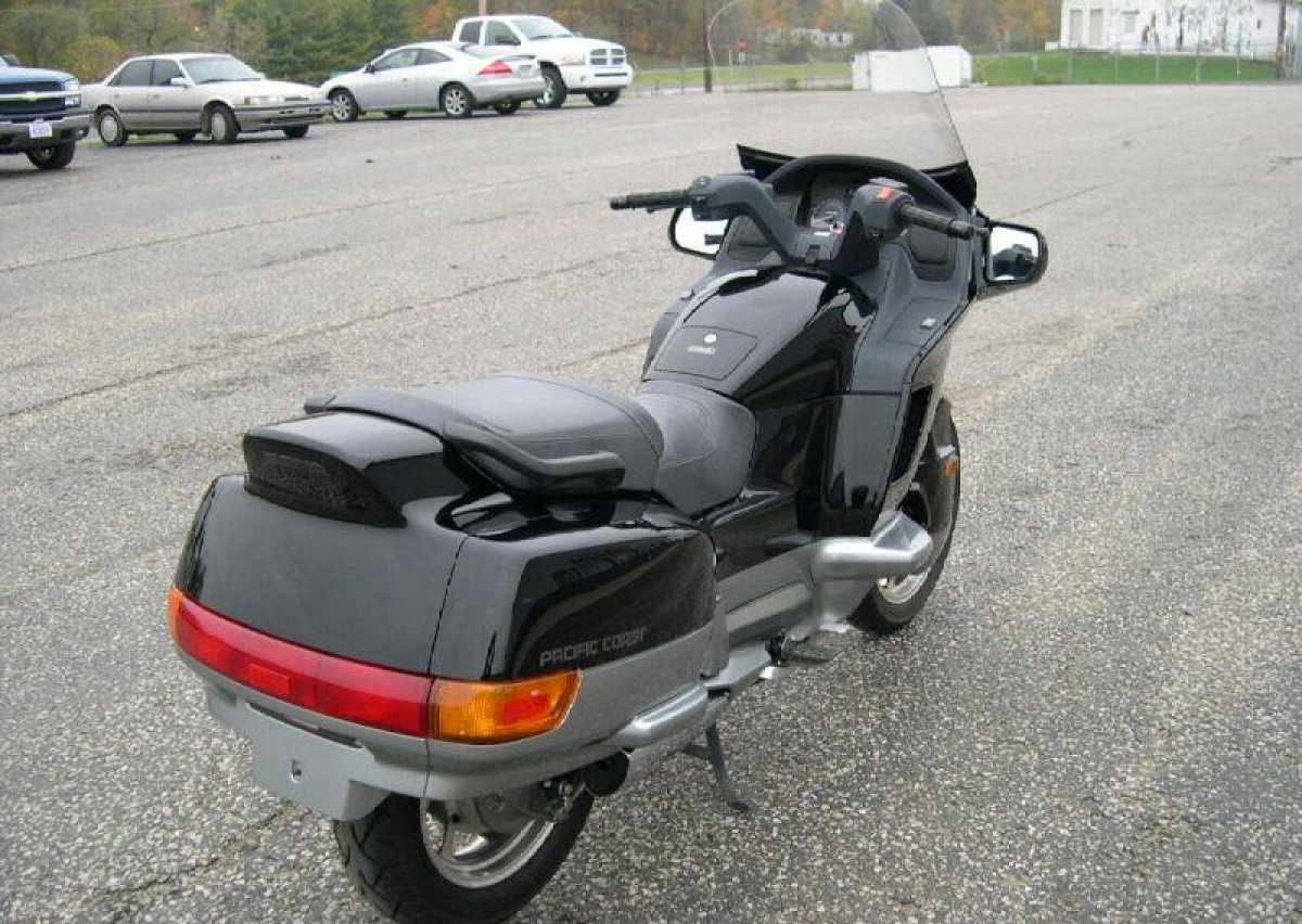 Honda Pacific Coast 800