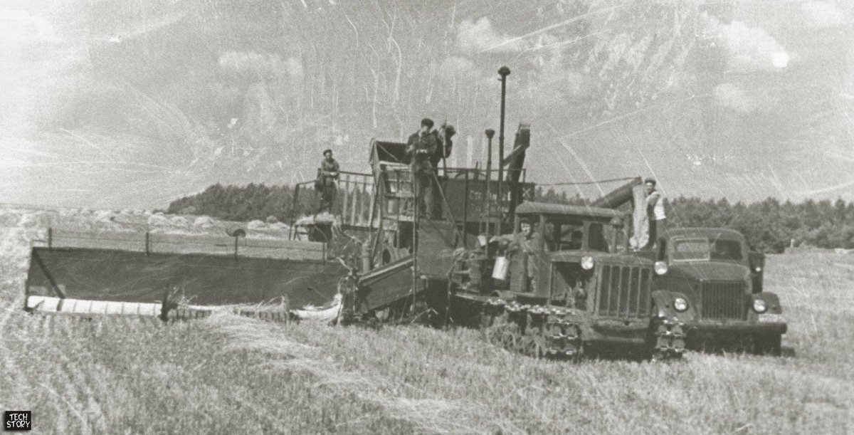 Комбайн Сталинец 6