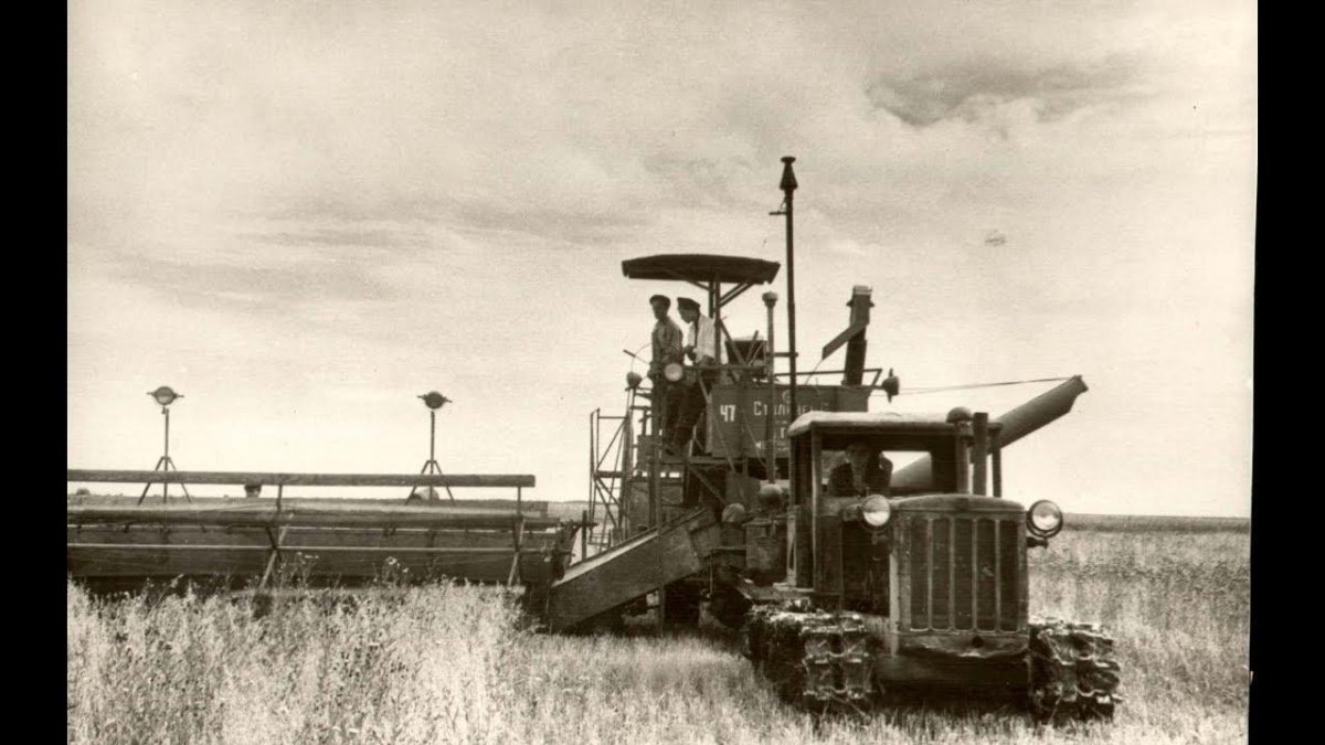 Ростсельмаш комбайн Сталинец