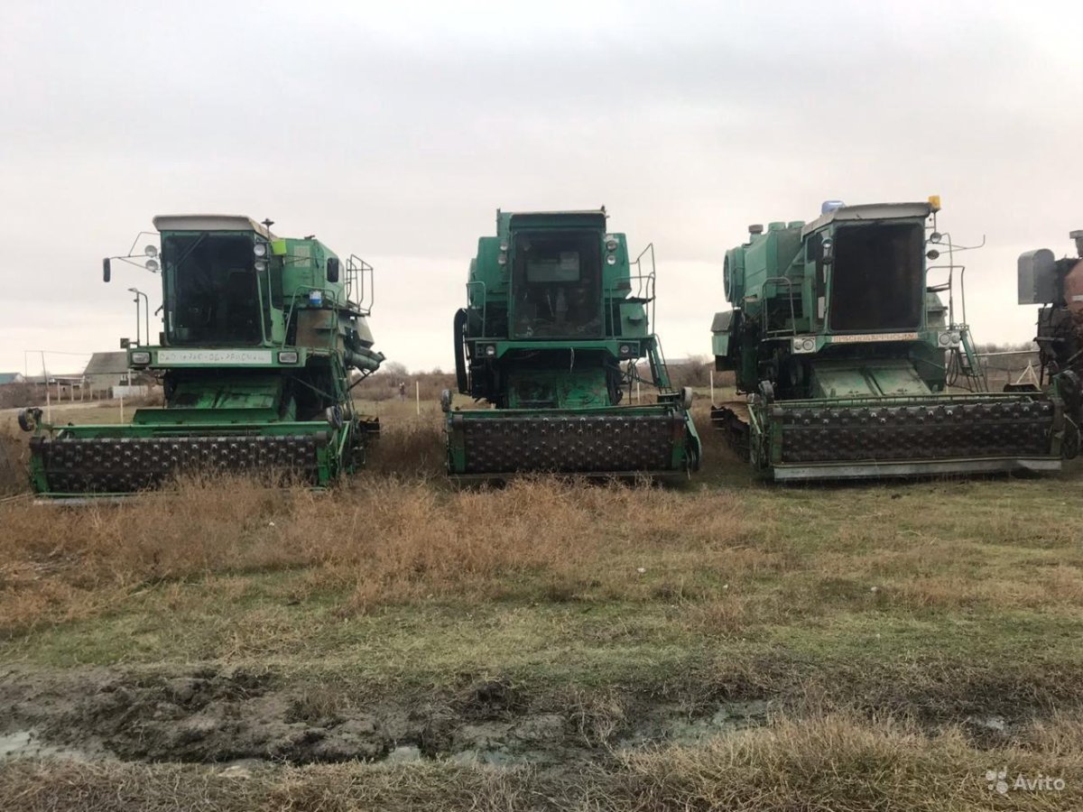 Комбайн Кубань зерноуборочный