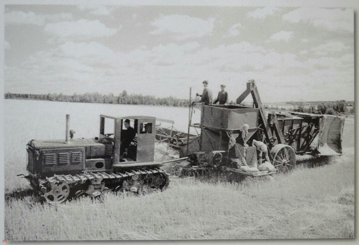 Комбайн Сталинец 6