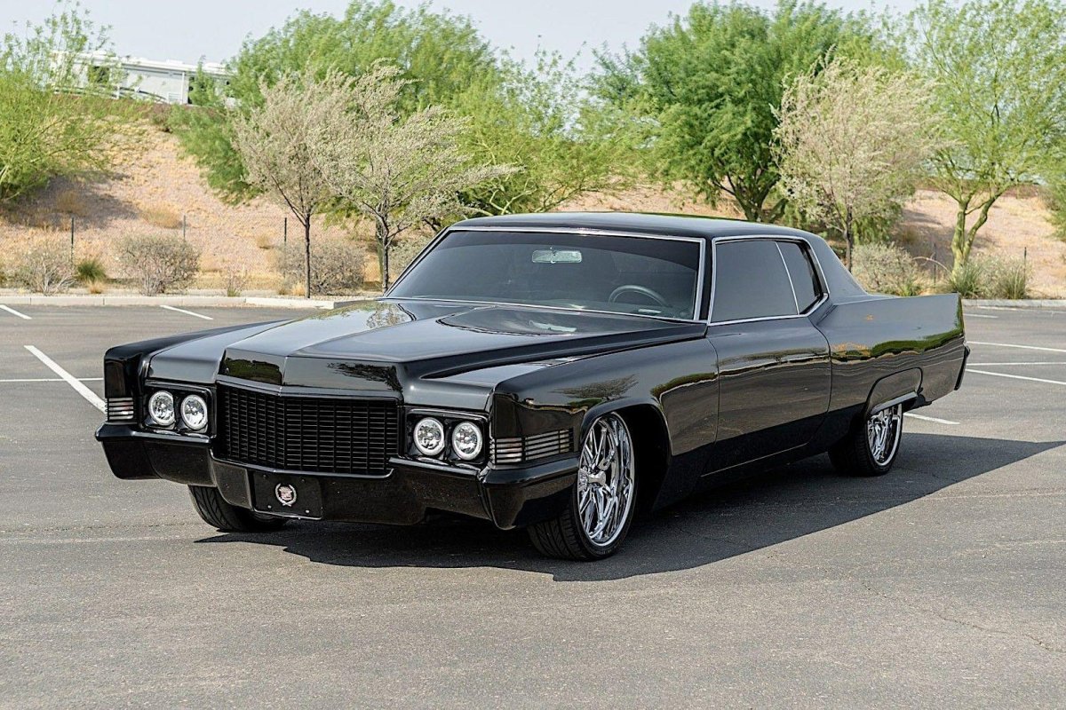 Кадиллак Девиль