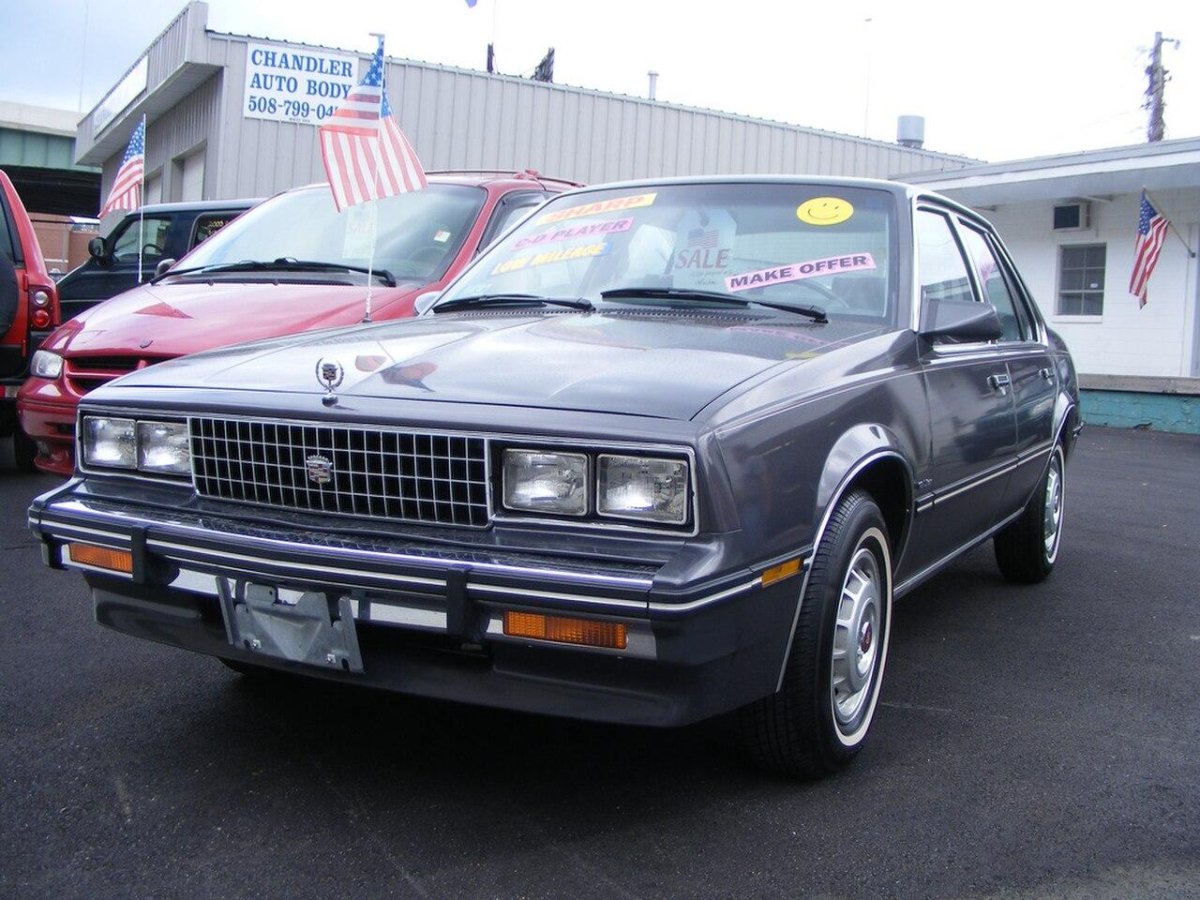 Cadillac Cimarron 1982