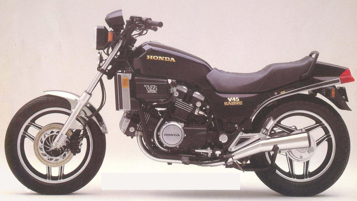 Honda vf750f