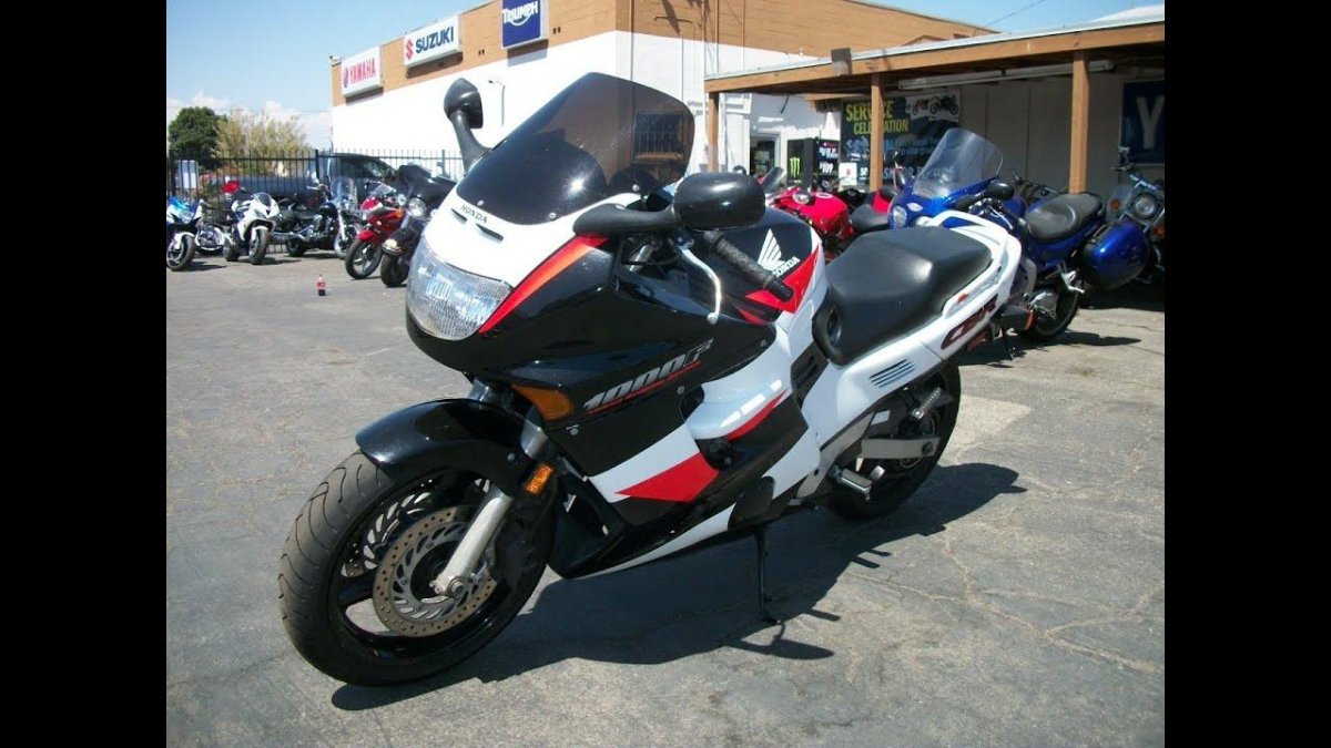 Honda cbr1000f 1999