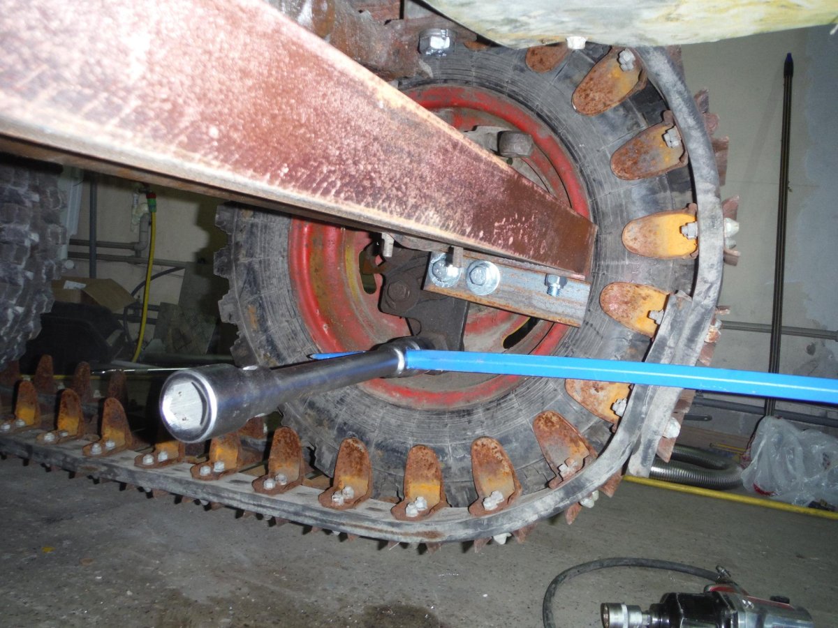 Гусеница на Уралец ЧТЗ Т-02