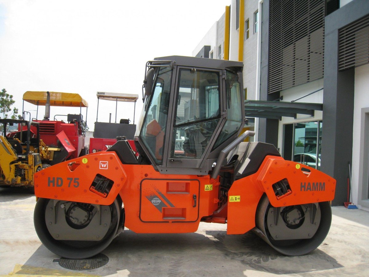 Hamm HD 75