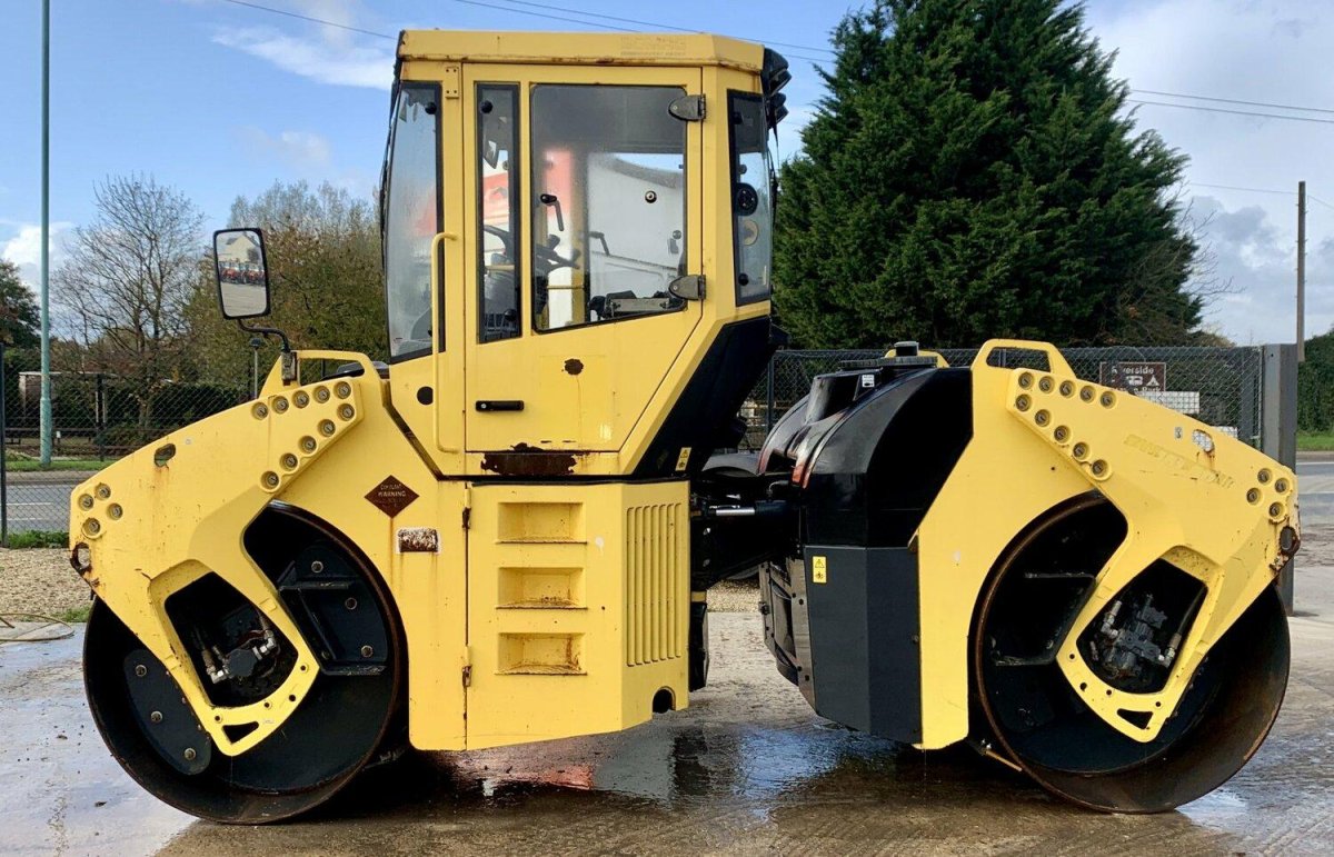 Bomag BW 161 ad-4